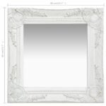 miroir accroché dans une entrée